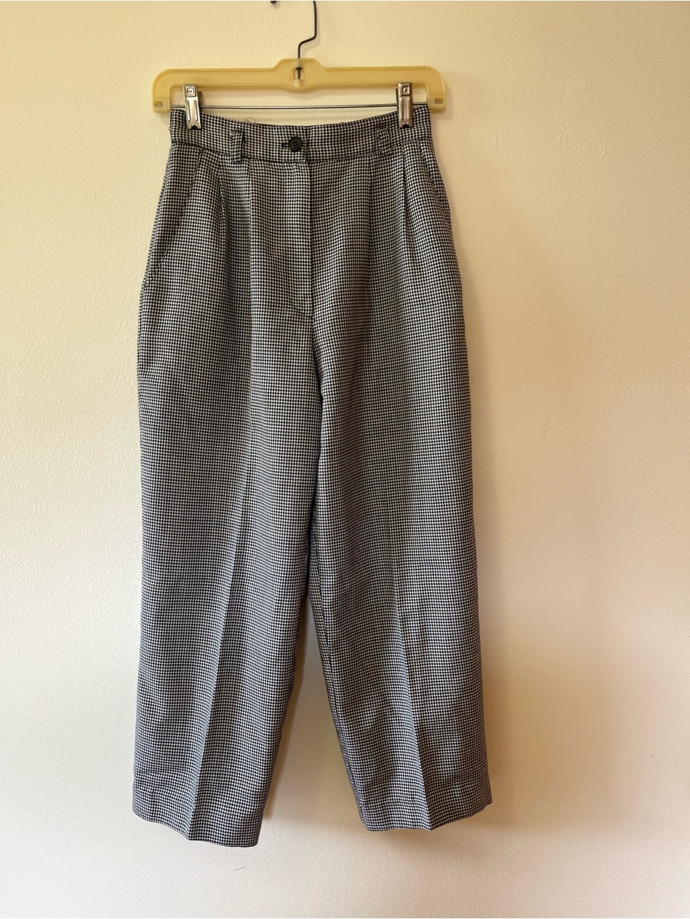 Norton McNaughton Petite Black and White Houndstooth Dress Pants